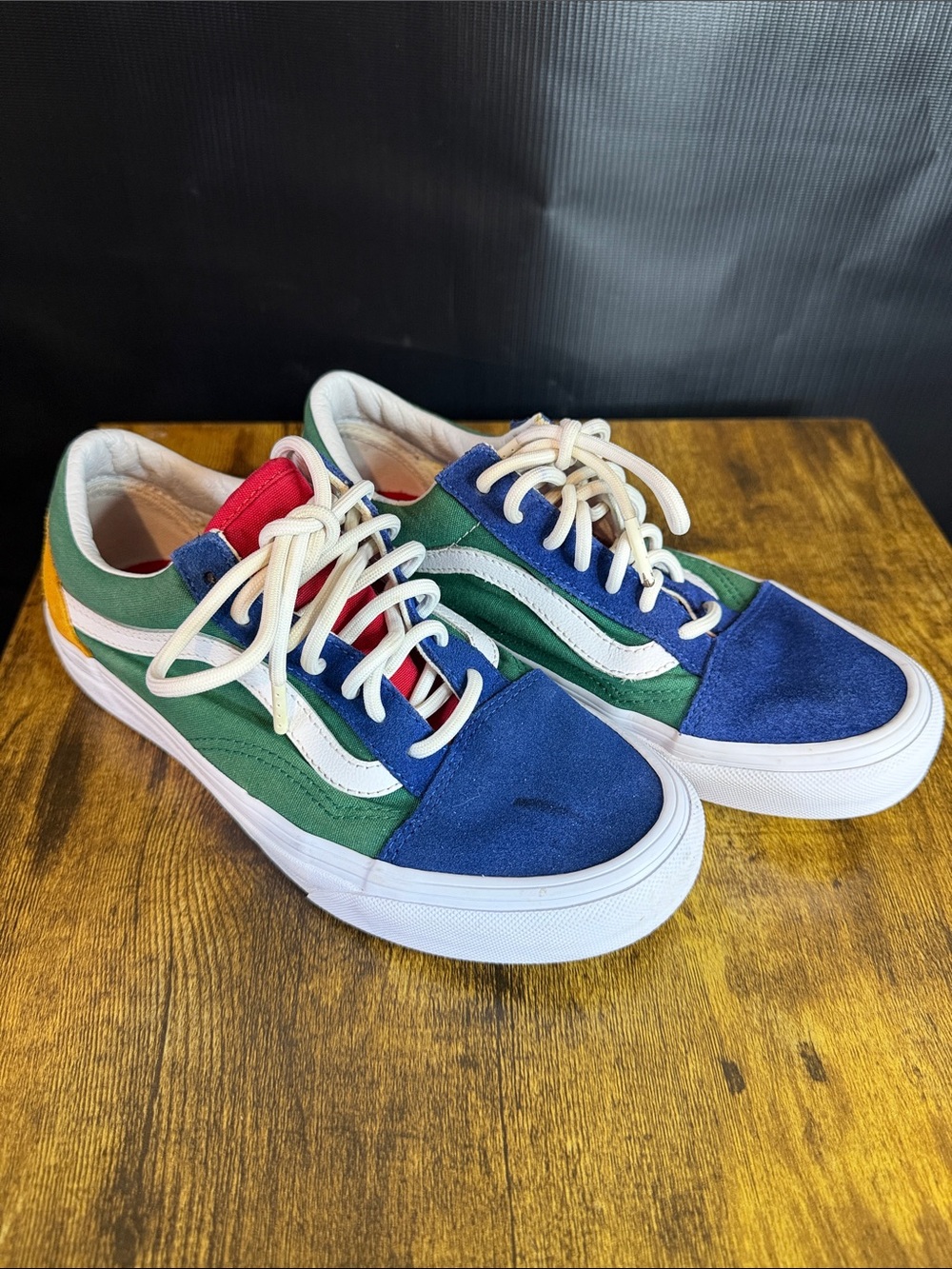 Vans Multicolor Low-Top Sneakers - Blue/Green/Red